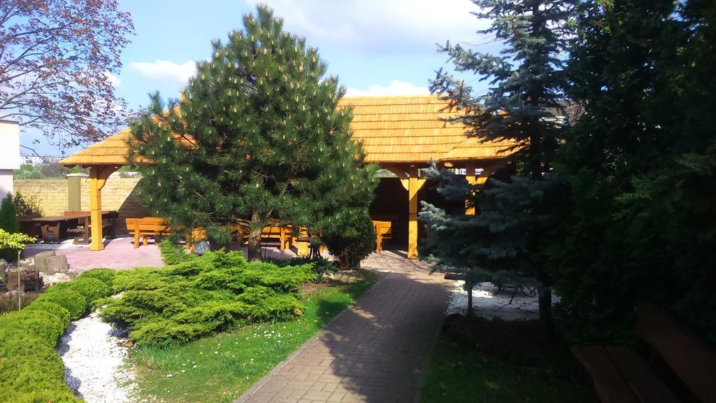 Hotel Kameralny Kielce Exterior foto